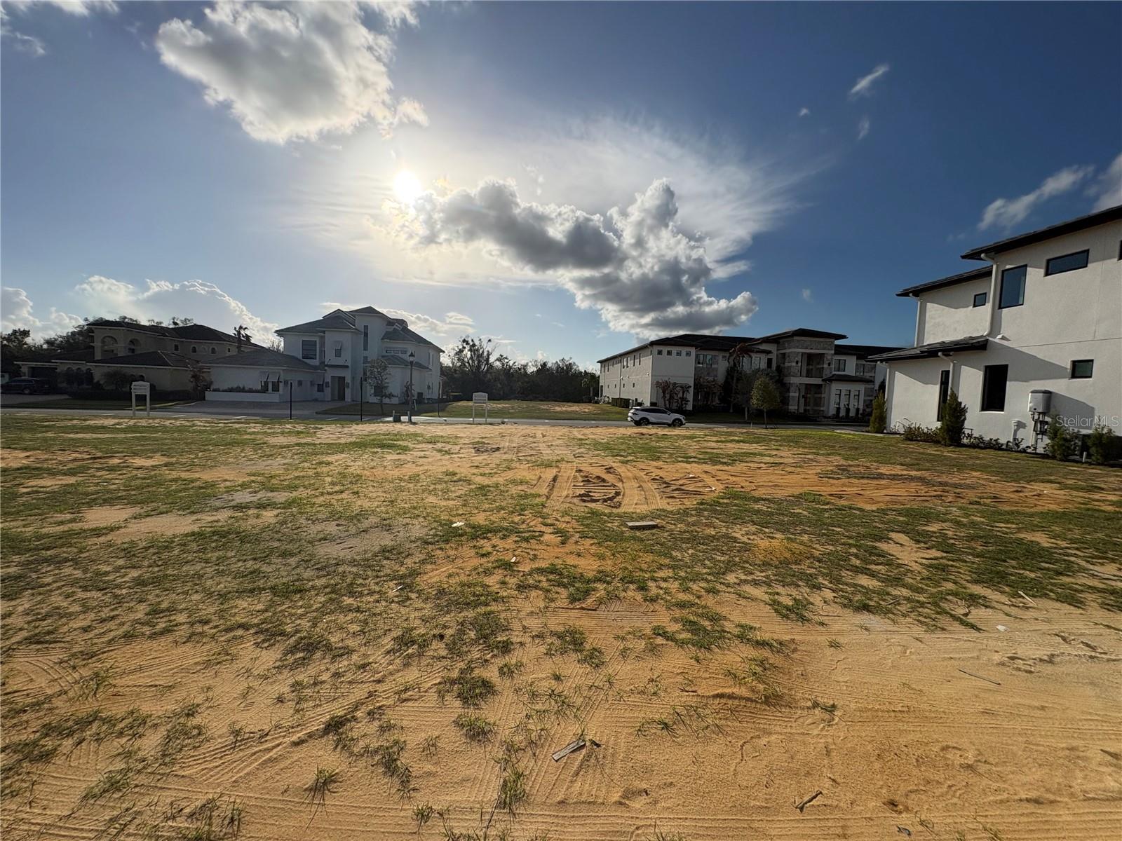 1153 GRAND TRAVERSE PARKWAY