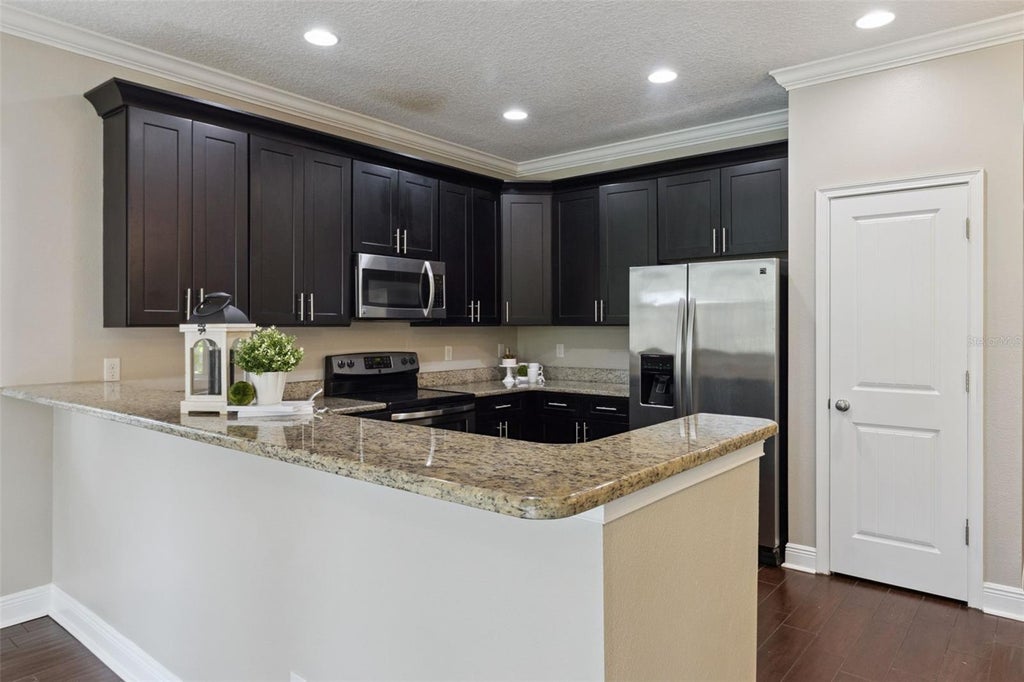 Photo of 2544 Mayer Street, Orlando, FL 32806 (MLS # O6439413)