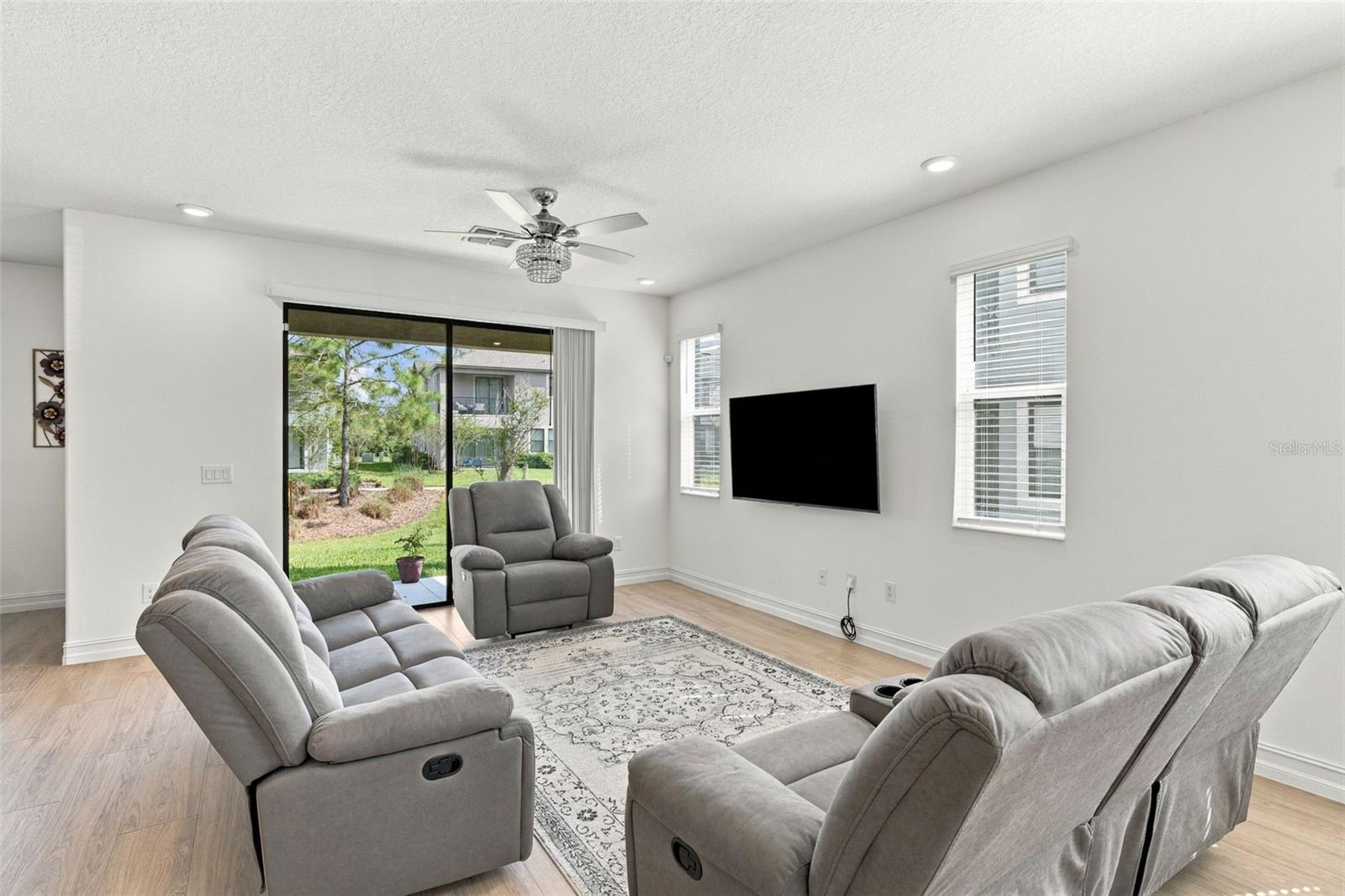 5127 SAN MARTINO DRIVE