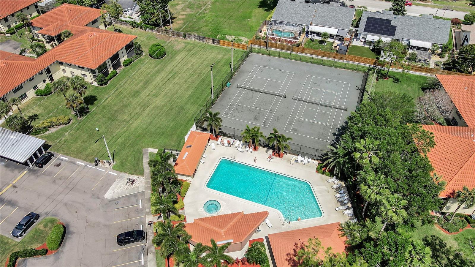 HAMMOCK PINE VILLAGE - Residential