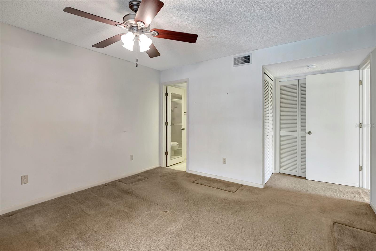 HAMMOCK PINE VILLAGE - Residential