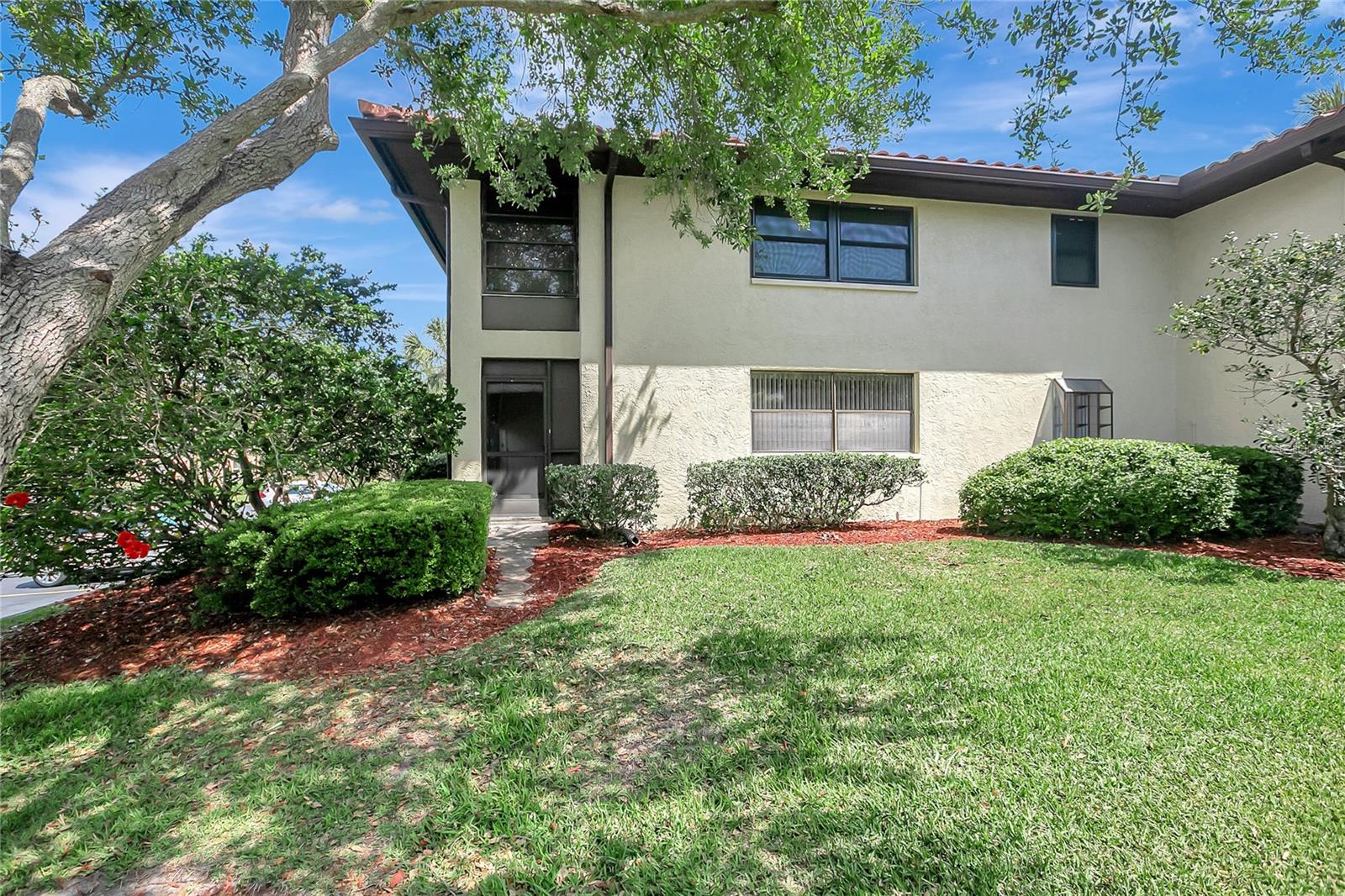 HAMMOCK PINE VILLAGE - Residential