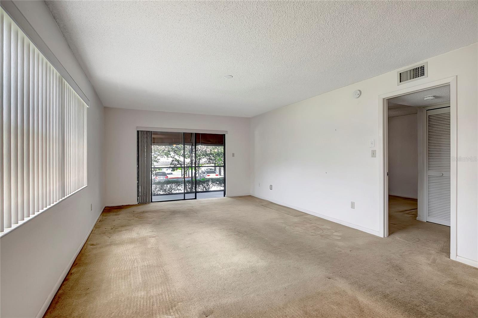 HAMMOCK PINE VILLAGE - Residential