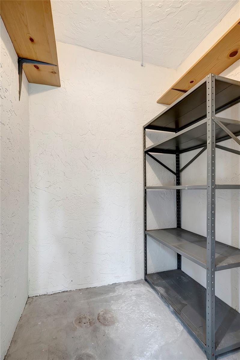 HAMMOCK PINE VILLAGE - Residential