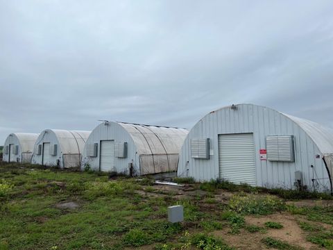 Tiny photo for 00 SE 160 Avenue, Morriston, FL 32668 (MLS # S5121428)