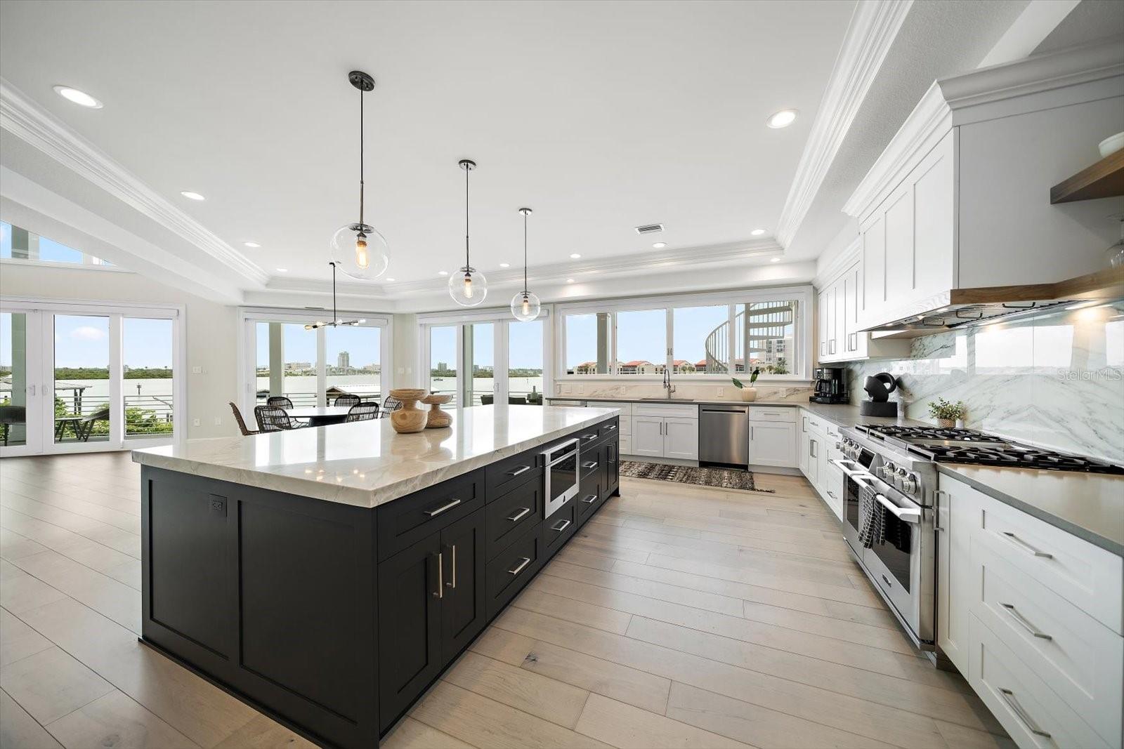 BAYSIDE SUB 4 - Residential