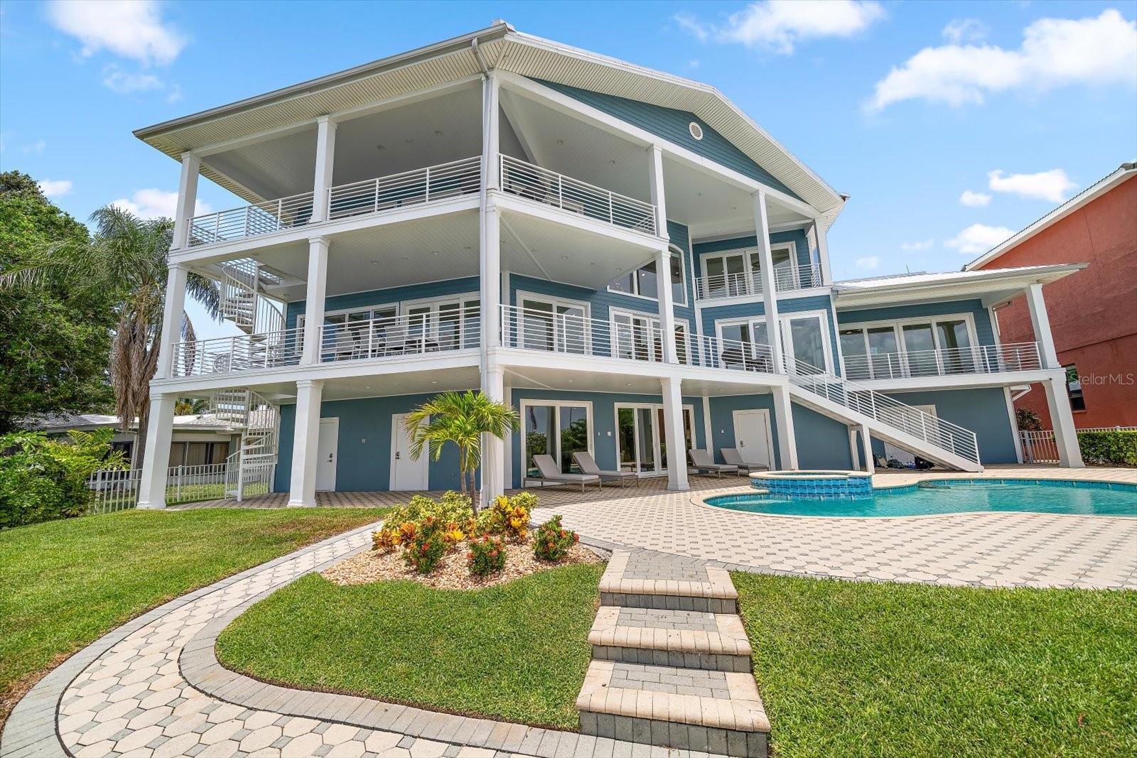 BAYSIDE SUB 4 - Residential