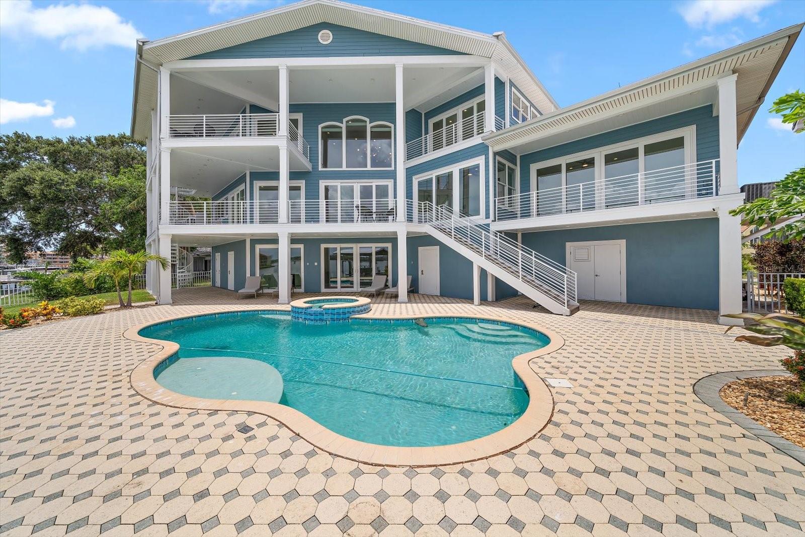 BAYSIDE SUB 4 - Residential