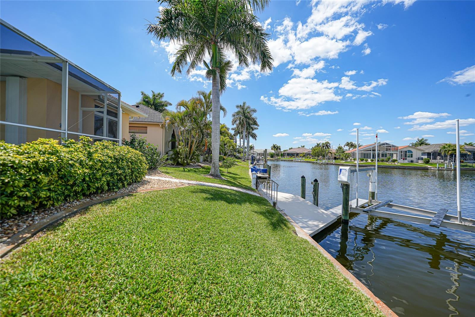 PUNTA GORDA ISLES SEC 15 - Residential