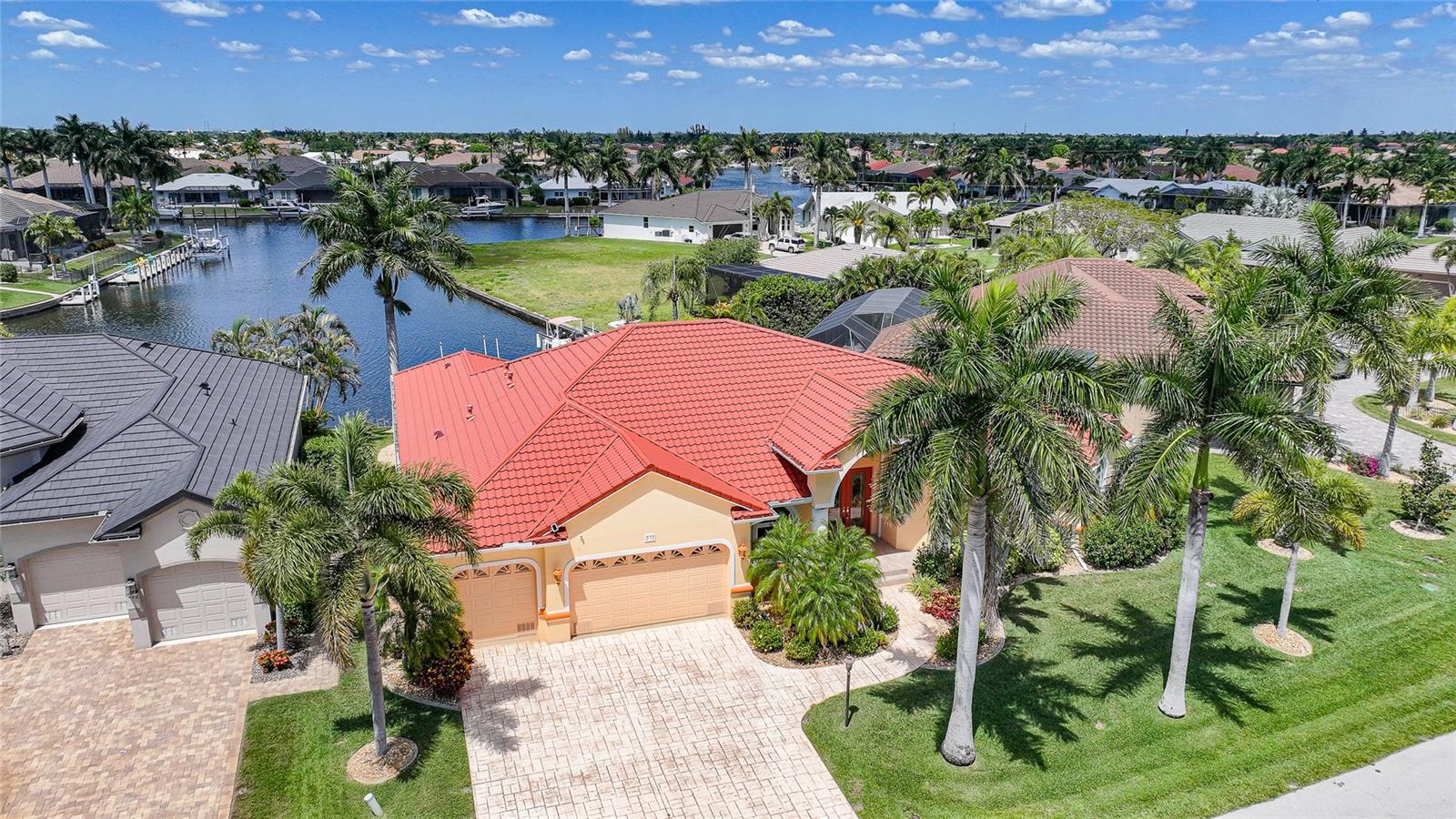 PUNTA GORDA ISLES SEC 15 - Residential
