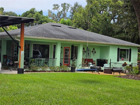 390 Henderson Avenue, Seffner, FL 33584