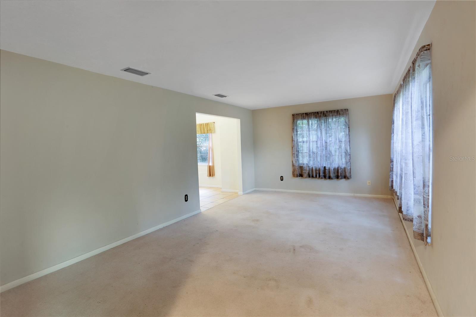 BUCKINGHAM EAST #1 - Residential