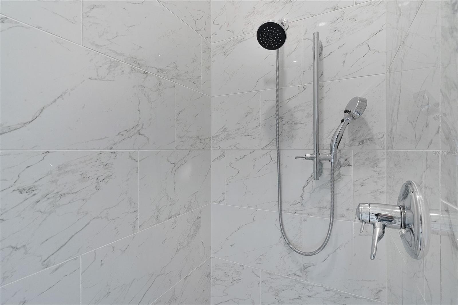 GLEN HOLLOW FARMS - Residential