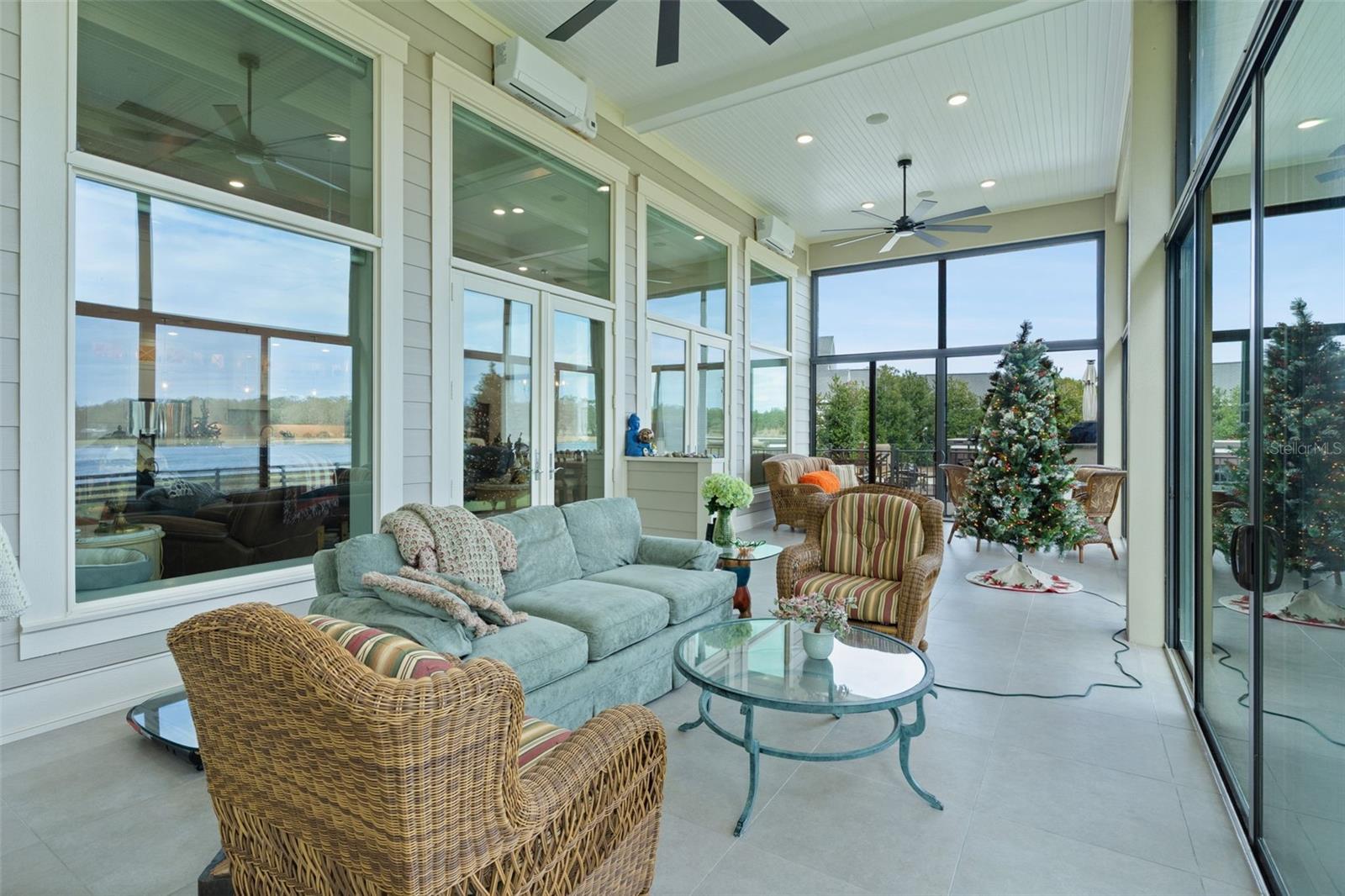 GLEN HOLLOW FARMS - Residential