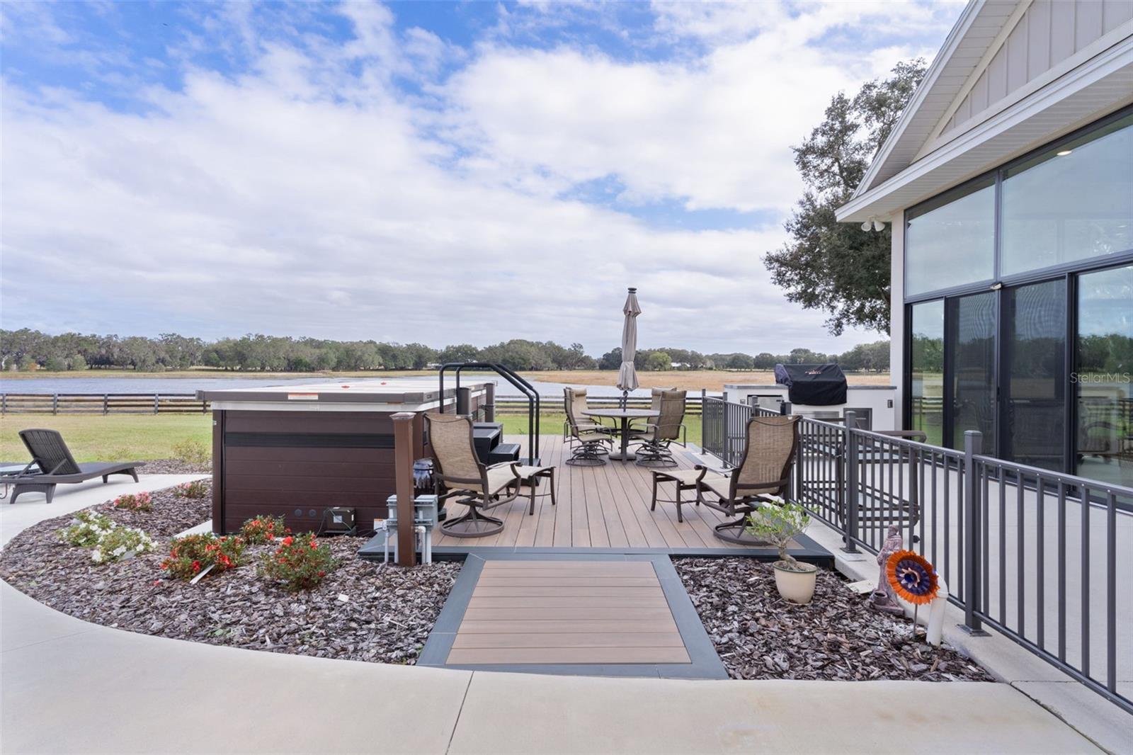 GLEN HOLLOW FARMS - Residential