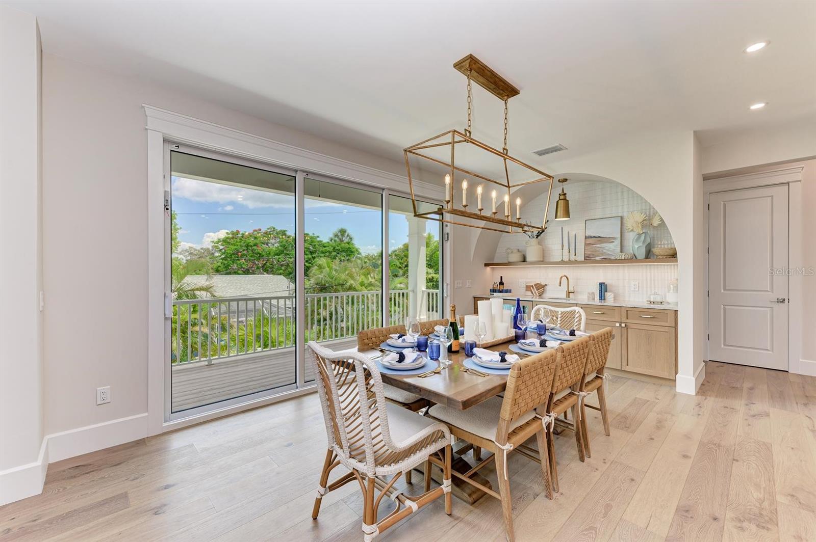 HOLMES BEACH 31ST UNIT AMD - Residential