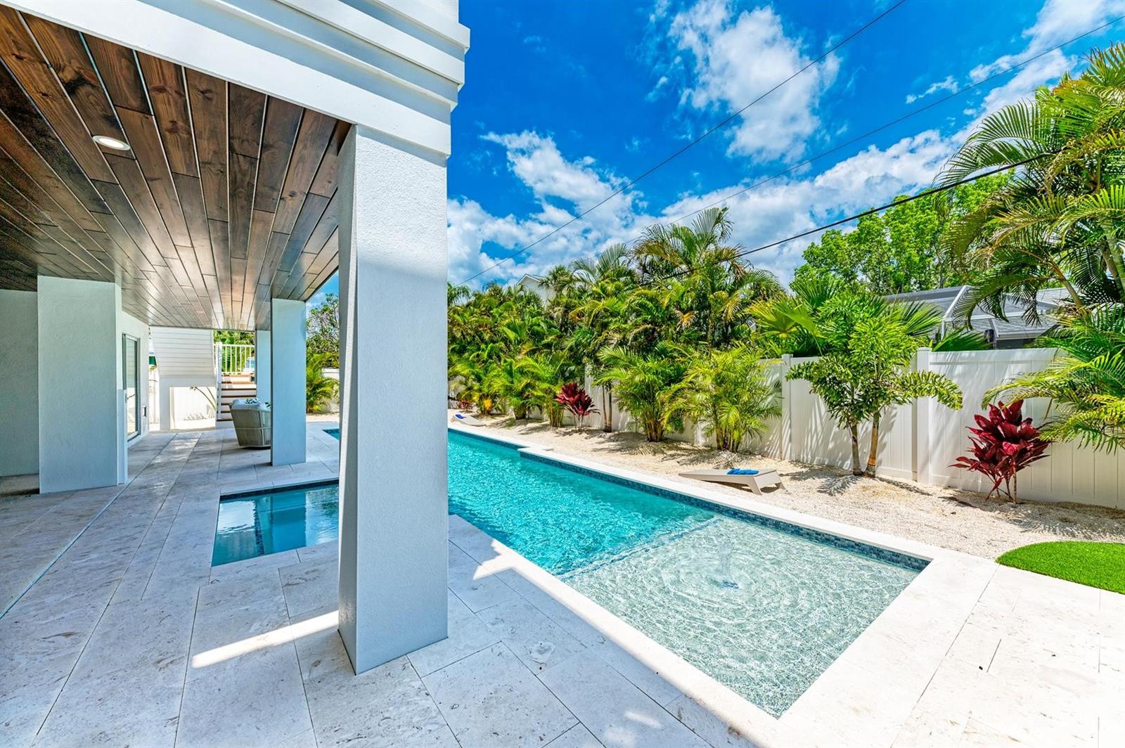 HOLMES BEACH 31ST UNIT AMD - Residential