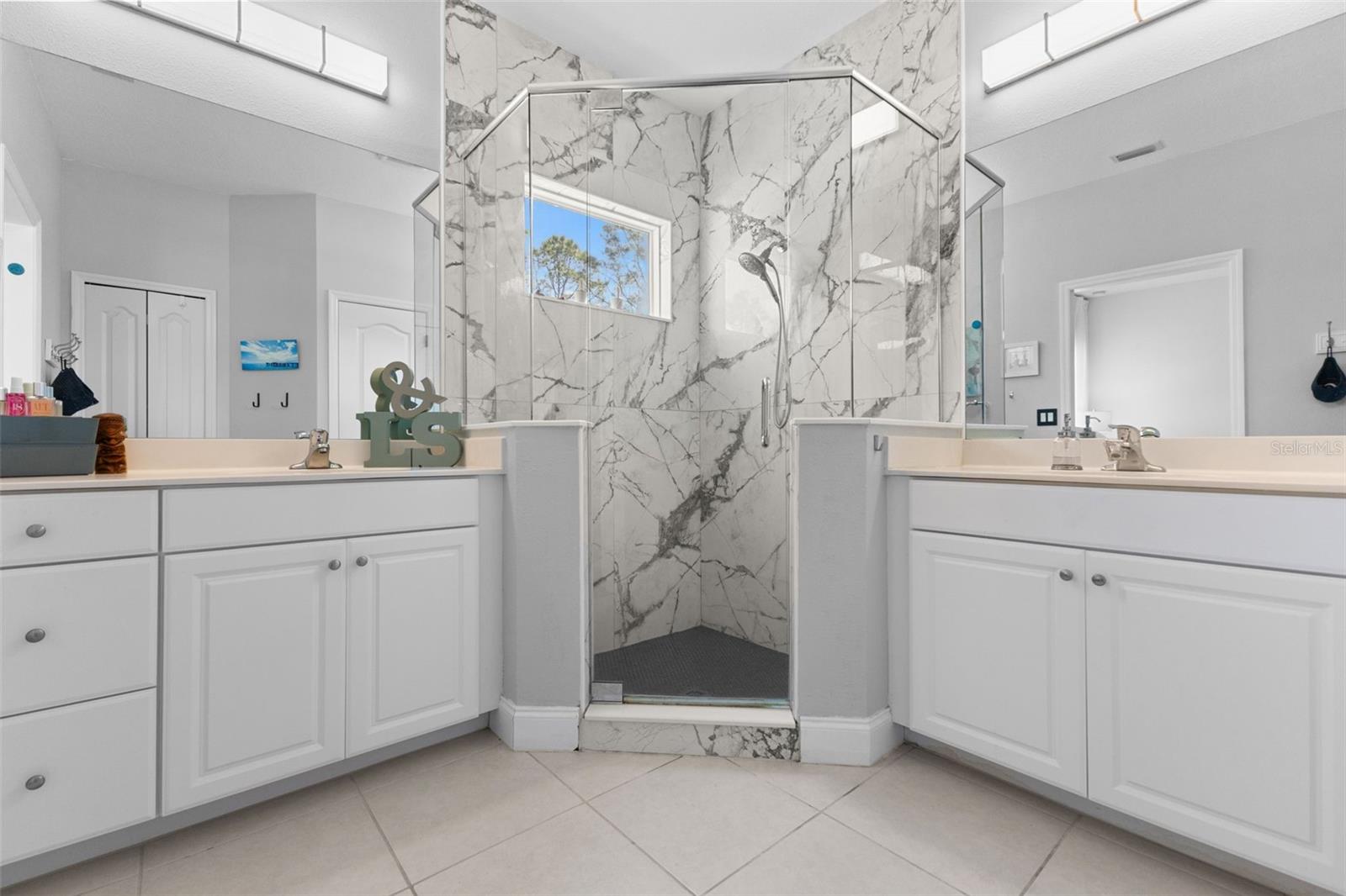 RIVERS REACH PHASE I-B & I-C - Residential