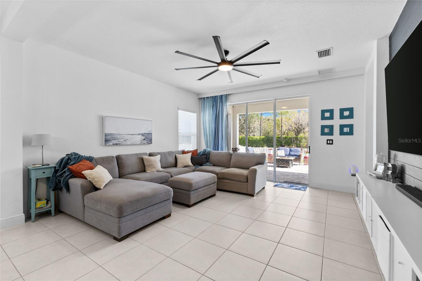 RIVERS REACH PHASE I-B & I-C - Residential