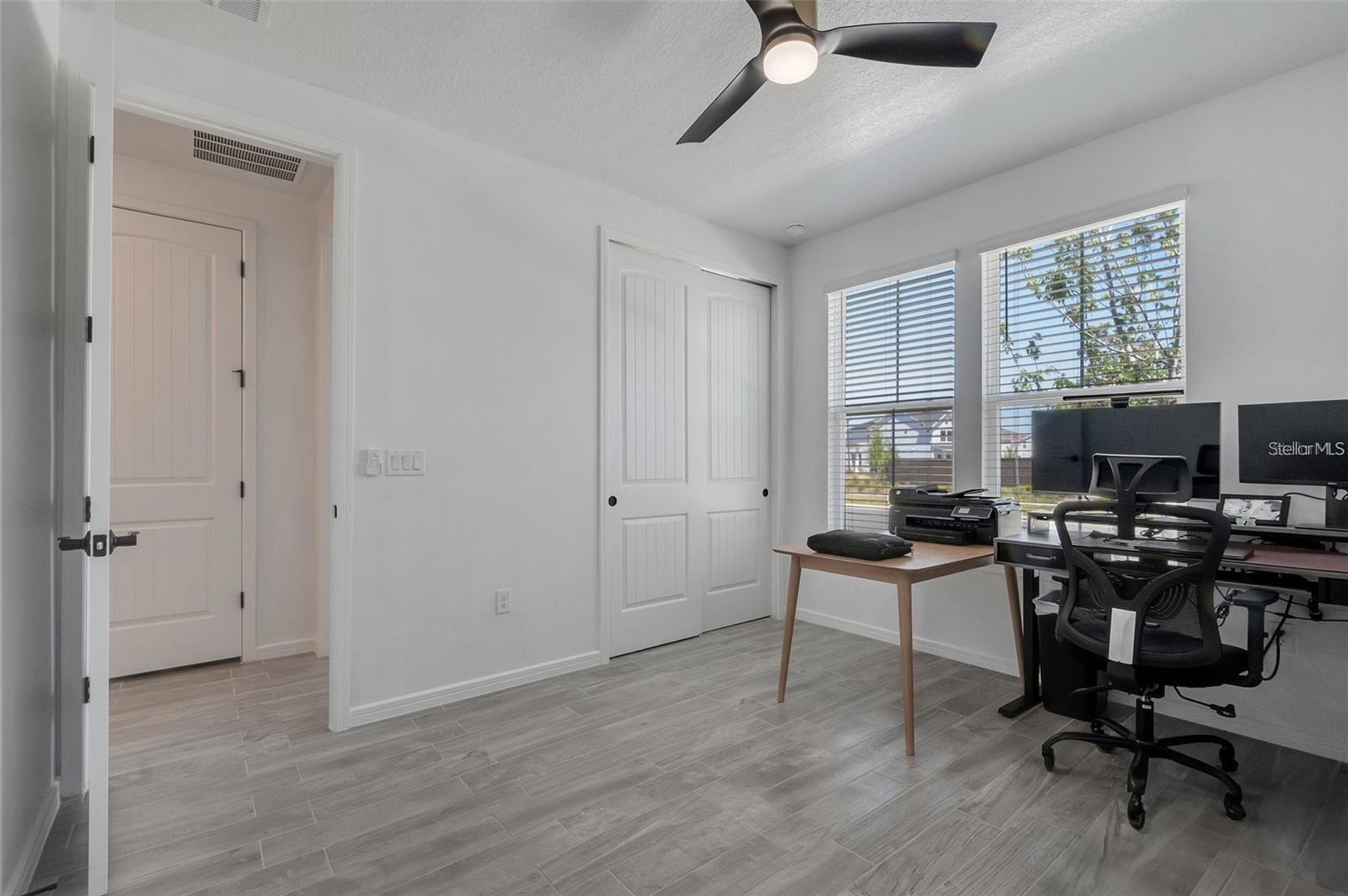 WESLYN PARK PH 2 - Residential Lease