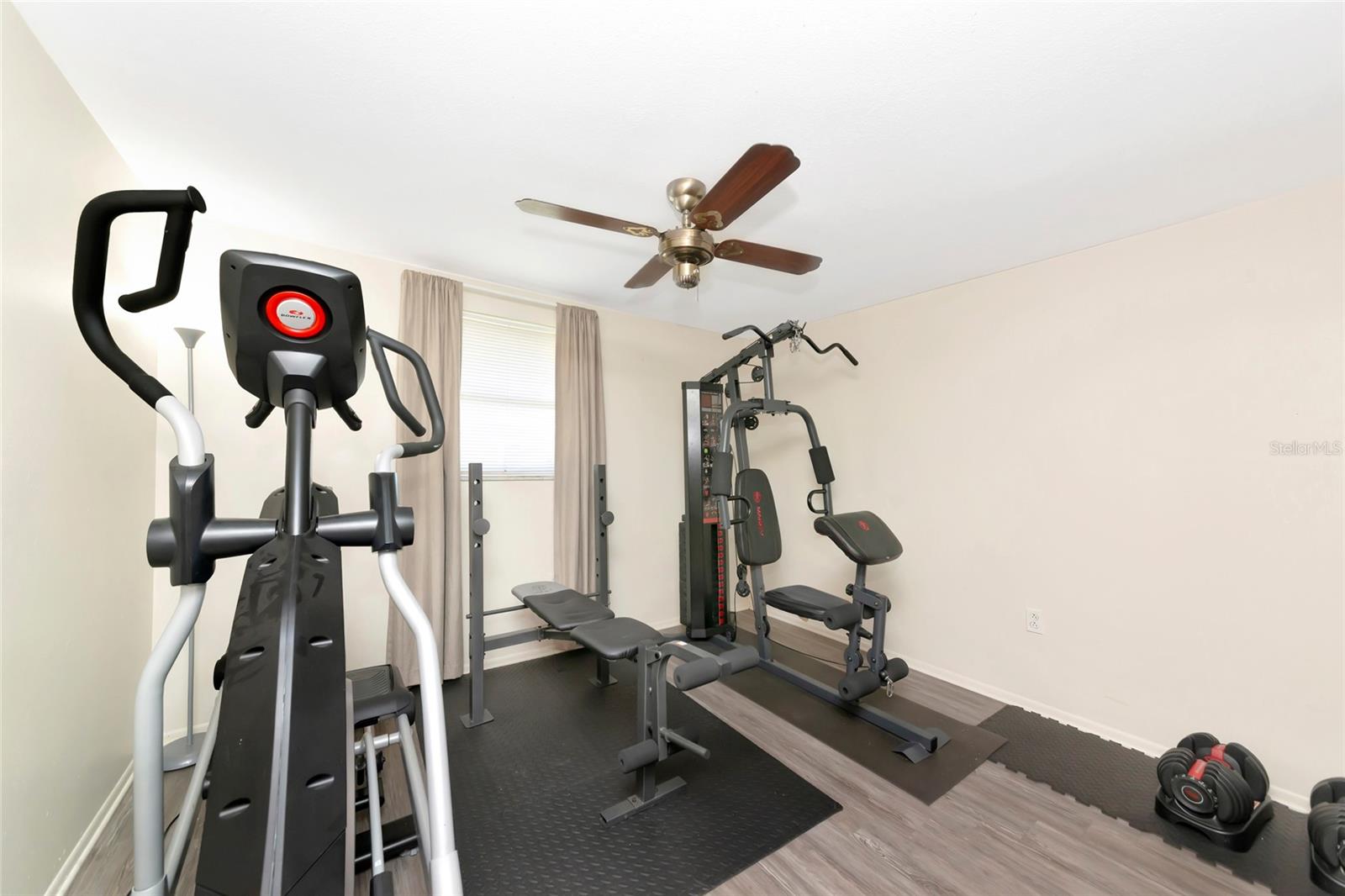 SARASOTA SPGS - Residential