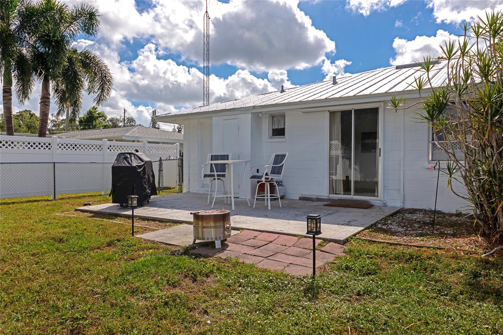 SARASOTA SPGS - Residential