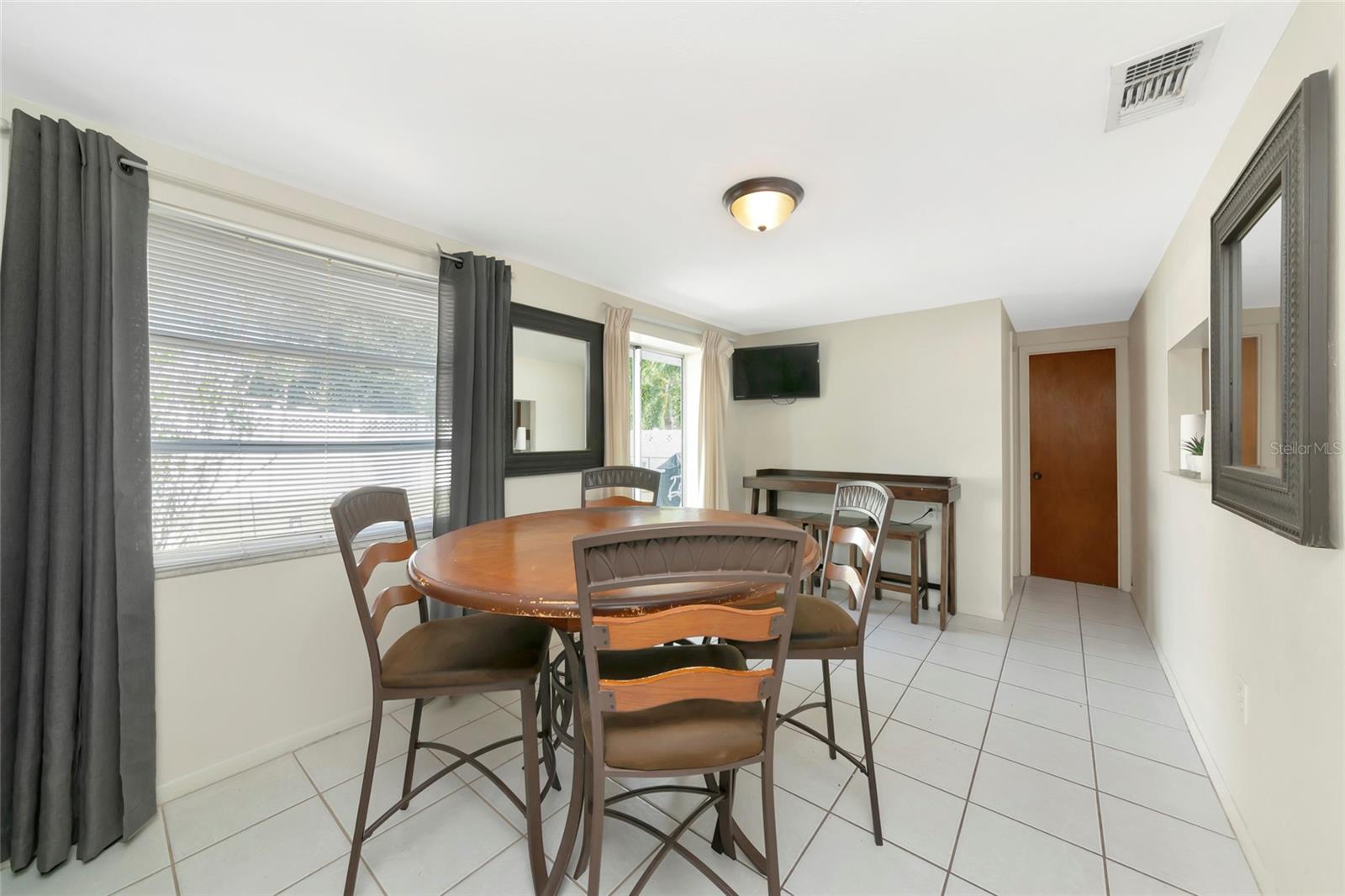 SARASOTA SPGS - Residential