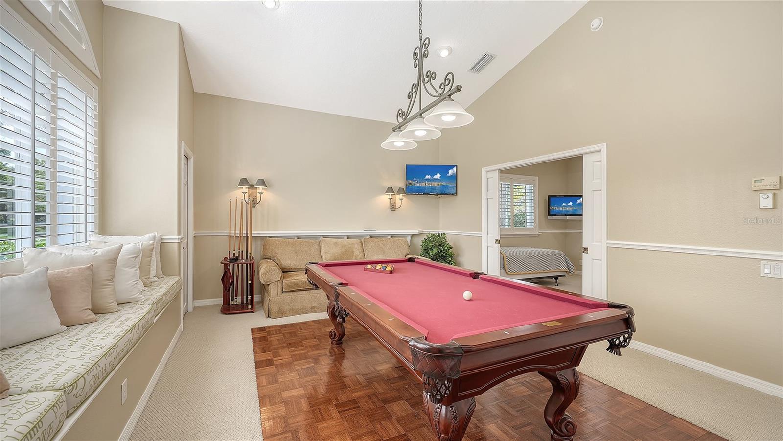 OAKS 2 PH 2 - Residential