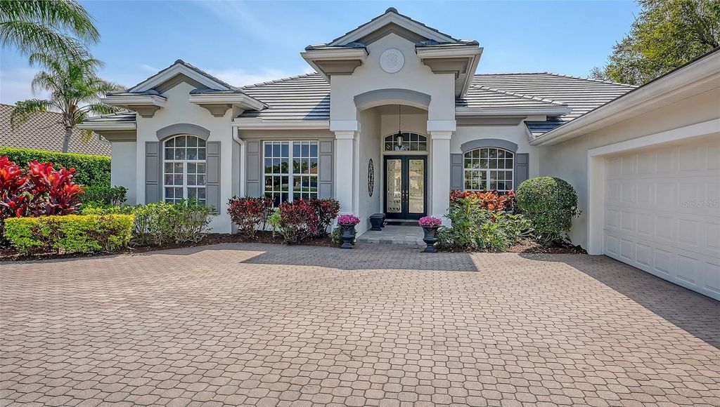 Photo of 642 Trenton Way, Osprey, FL 34229 (MLS # A4686927)