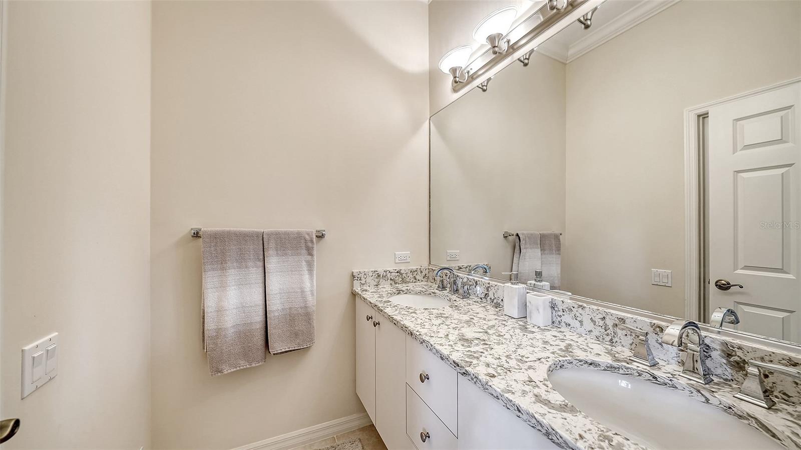 OAKS 2 PH 2 - Residential