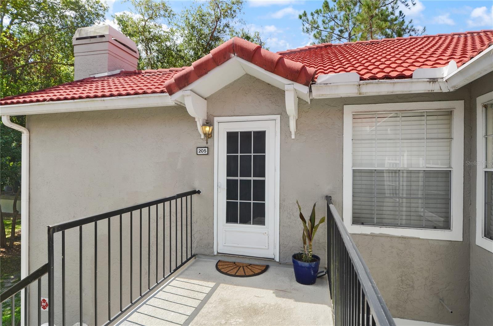955 NORTHERN DANCER WAY 205