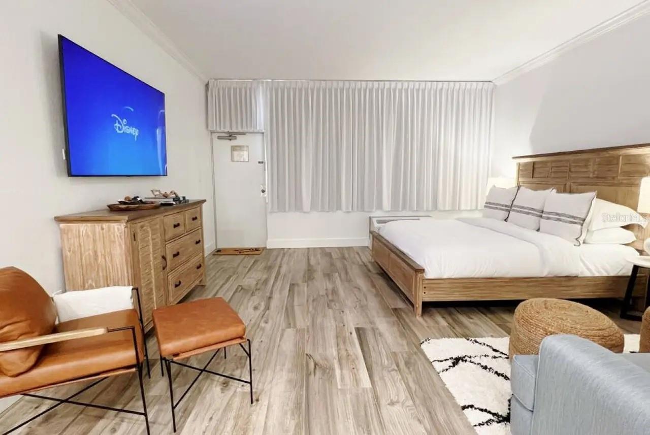 ISLAND RESORT AT MARINERS CLUB - Residential