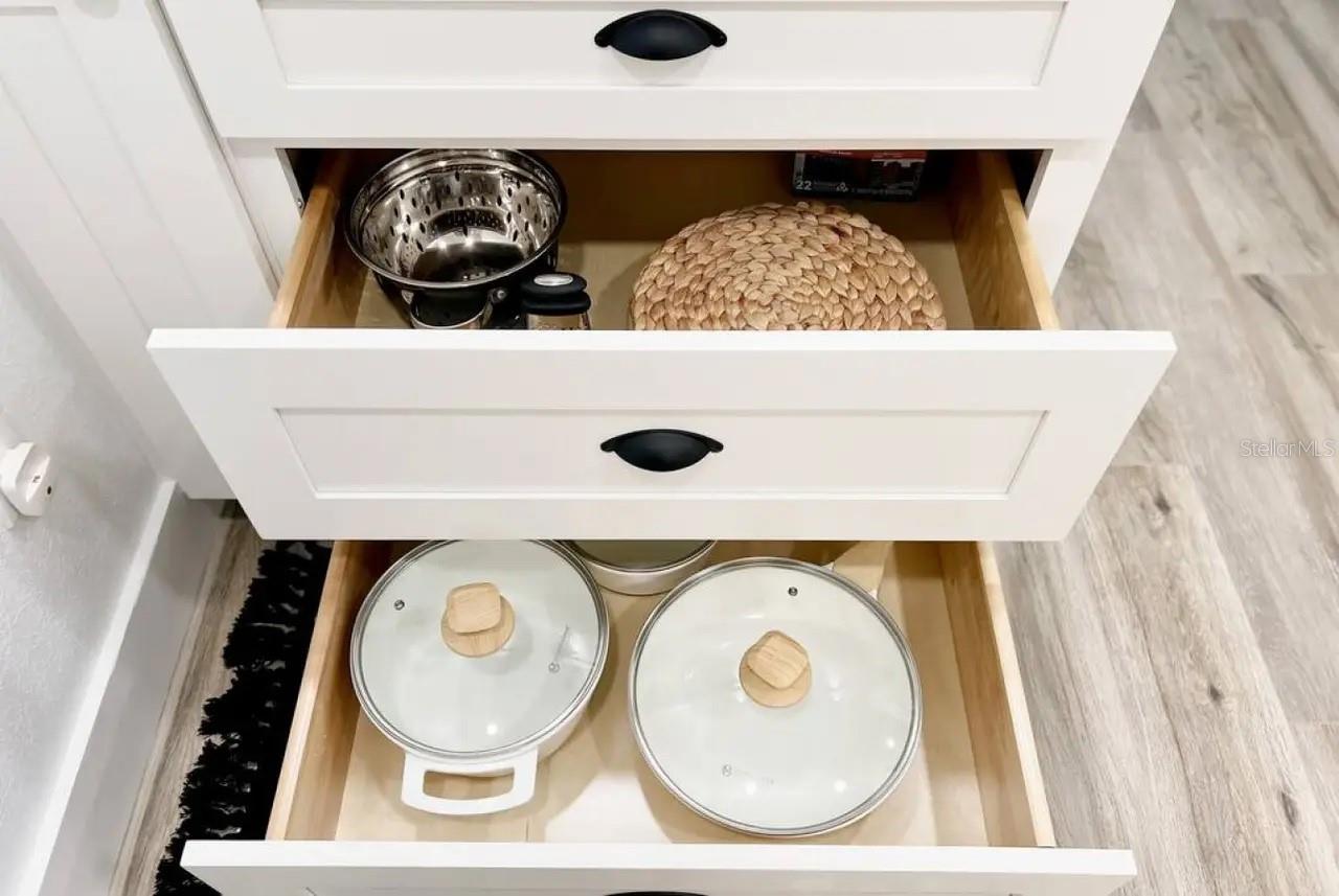 ISLAND RESORT AT MARINERS CLUB - Residential