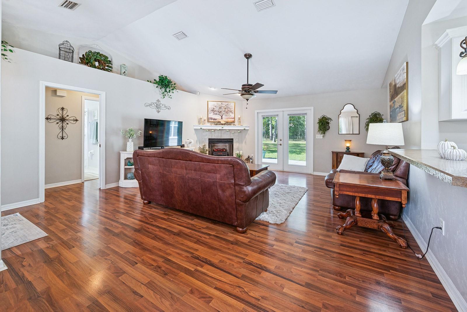 EDGEMOOR - Residential