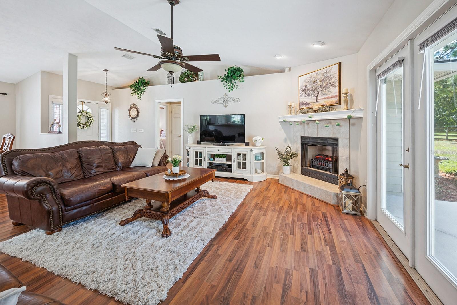 EDGEMOOR - Residential