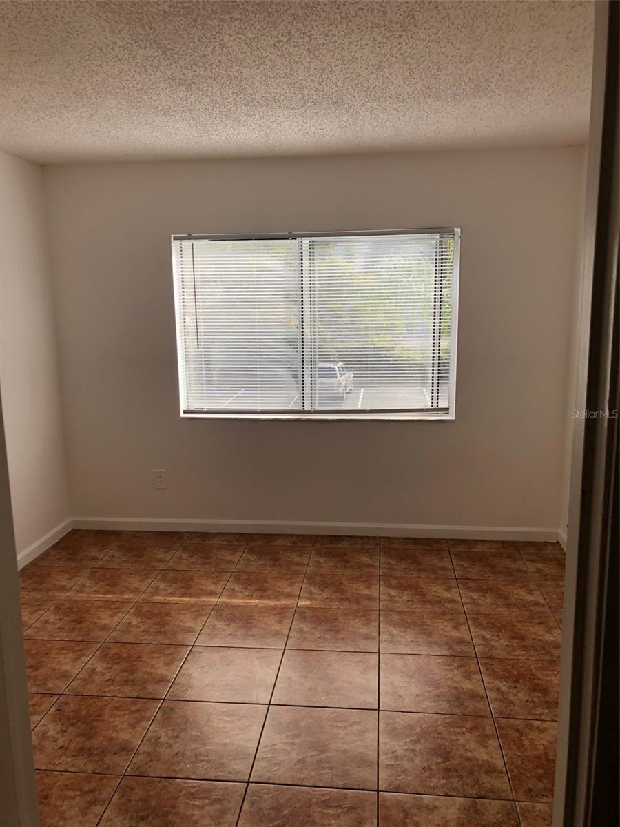 Spacious 1 Bed 1 Bath condo for rent $1250/month (Water, Sewer, and Trash INCLUDED!) Interior Amenities Include: Refrigerator Stove Dishwasher Washer and Dryer *Vinyl Flooring *Tile Flooring Community Amenities Include: Fitness Center Pool Tennis Court Clubhouse Permit Parking Lots of parking and car wash area. Walking distance to Seminole County Library. Close to golf course, shopping, and restaurants. Approval Process: Credit and Criminal Background Checks Security Deposit = 1 month rent 1st month rent due upon move-in Dogs and cats up to 25 lbs are allowed. $75 Application Fee per Applicant. $250 Non Refundable Pet Fee