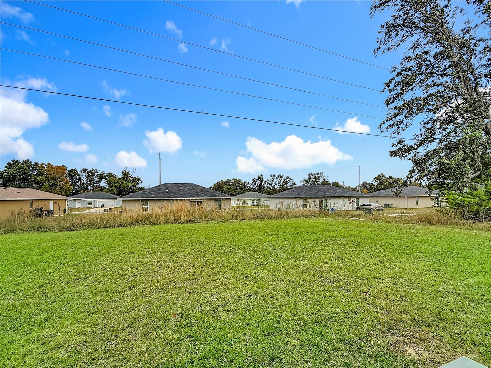 MARION OAKS UN 01 - Residential