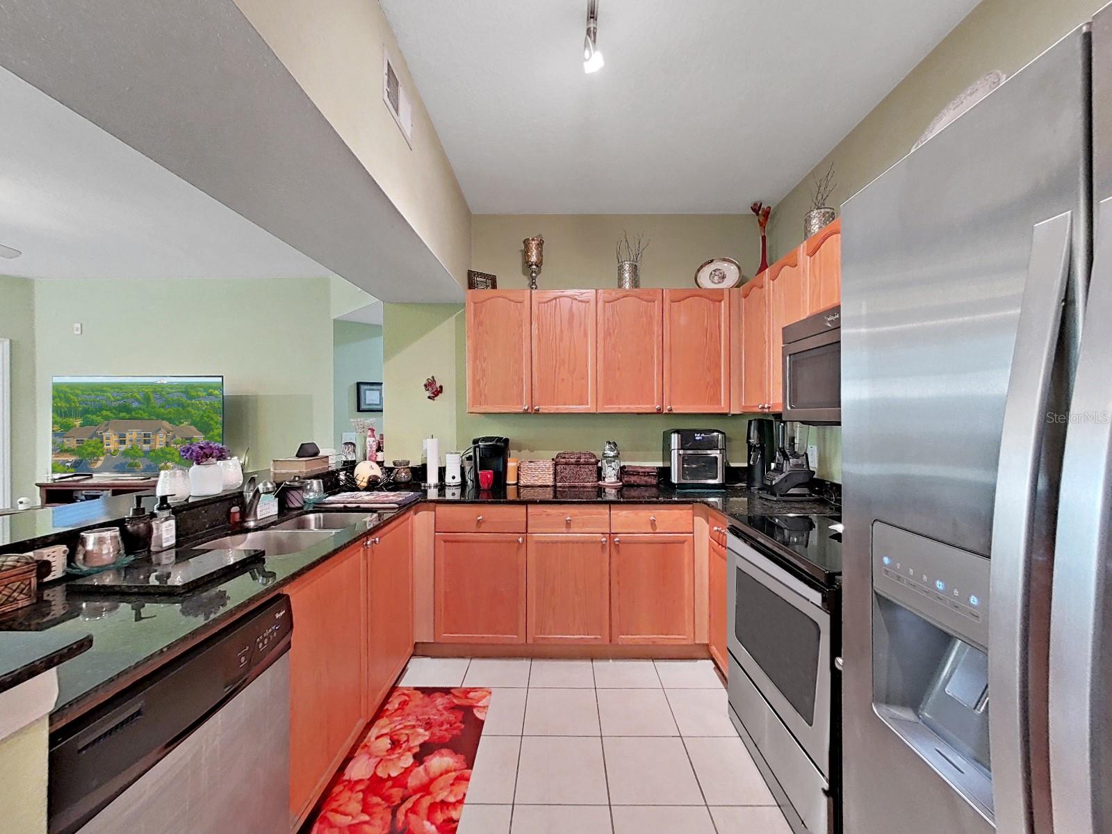 OXFORD PLACE AT TAMPA PALMS A - Residential