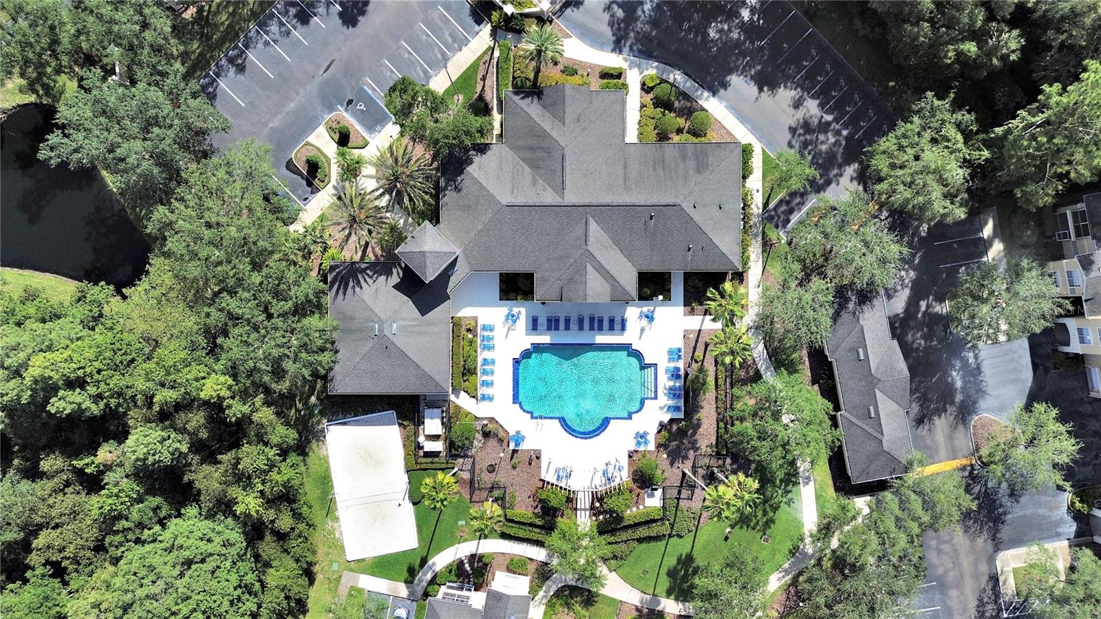 OXFORD PLACE AT TAMPA PALMS A - Residential
