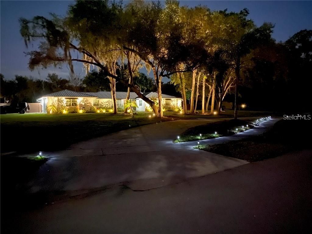 Photo of 1501 Grandview Boulevard, Kissimmee, FL 34744 (MLS # O6369640)