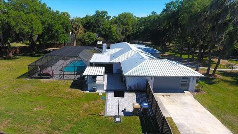 Photo of 1501 Grandview Boulevard, Kissimmee, FL 34744 (MLS # O6369640)