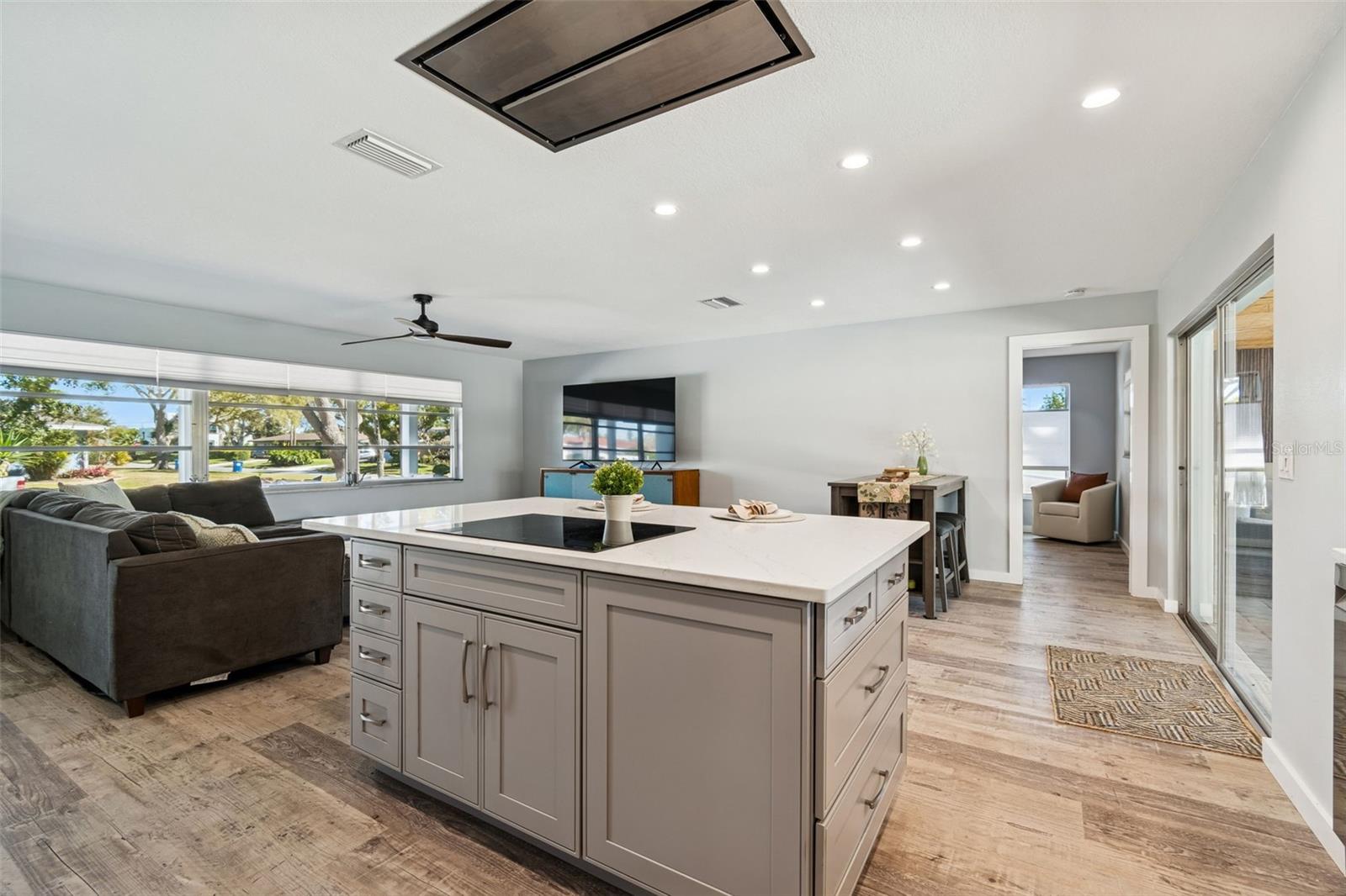 MAXIMO POINT ADD - Residential