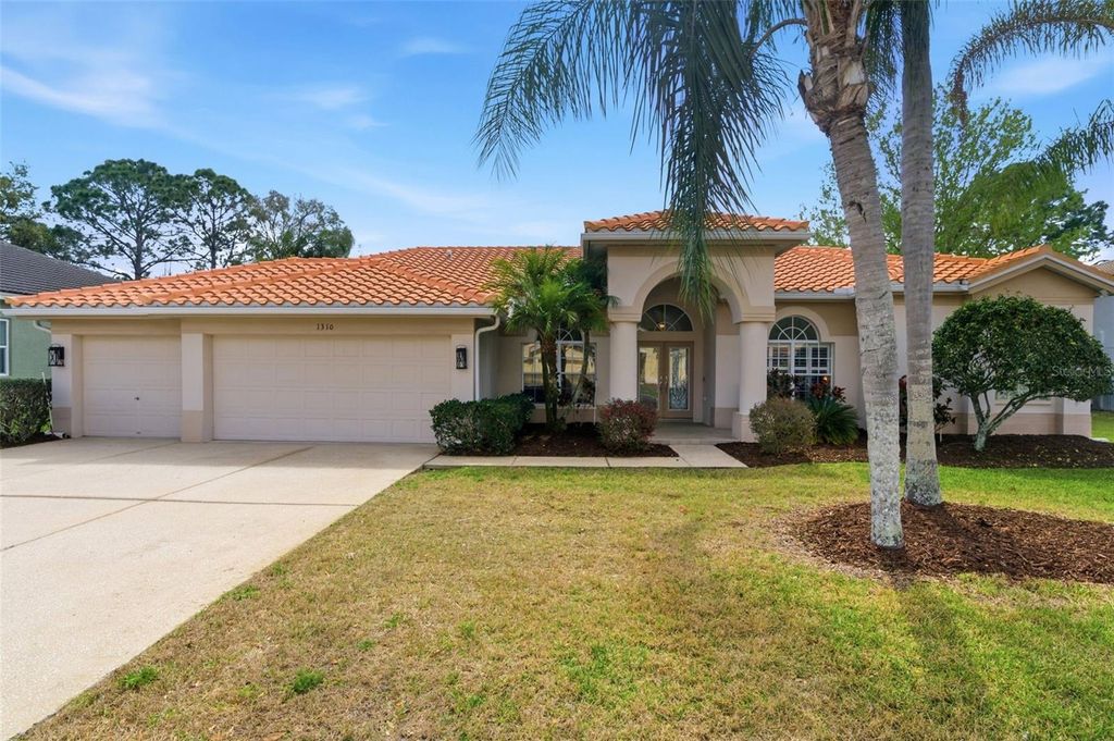 Photo of 1310 Kings Way Lane, Tarpon Springs, FL 34688 (MLS # TB8486598)