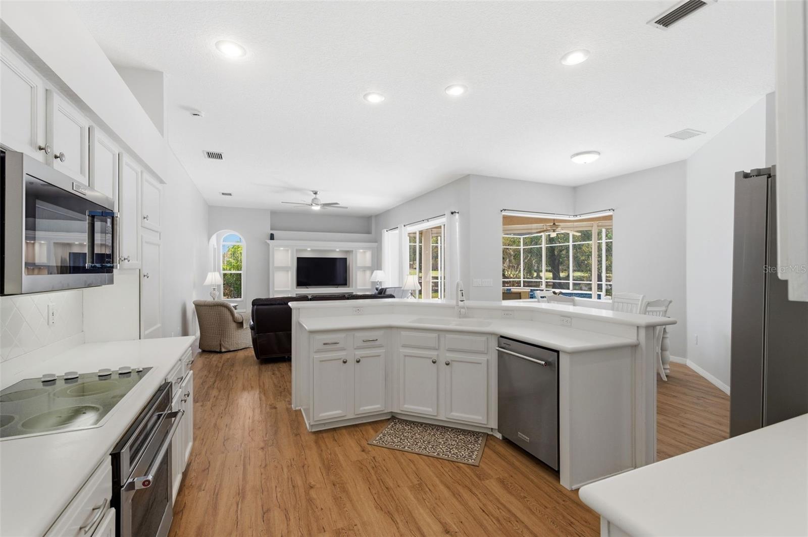 CRESCENT OAKS COUNTRY CLUB KINGSBURY PH 3 - Residential