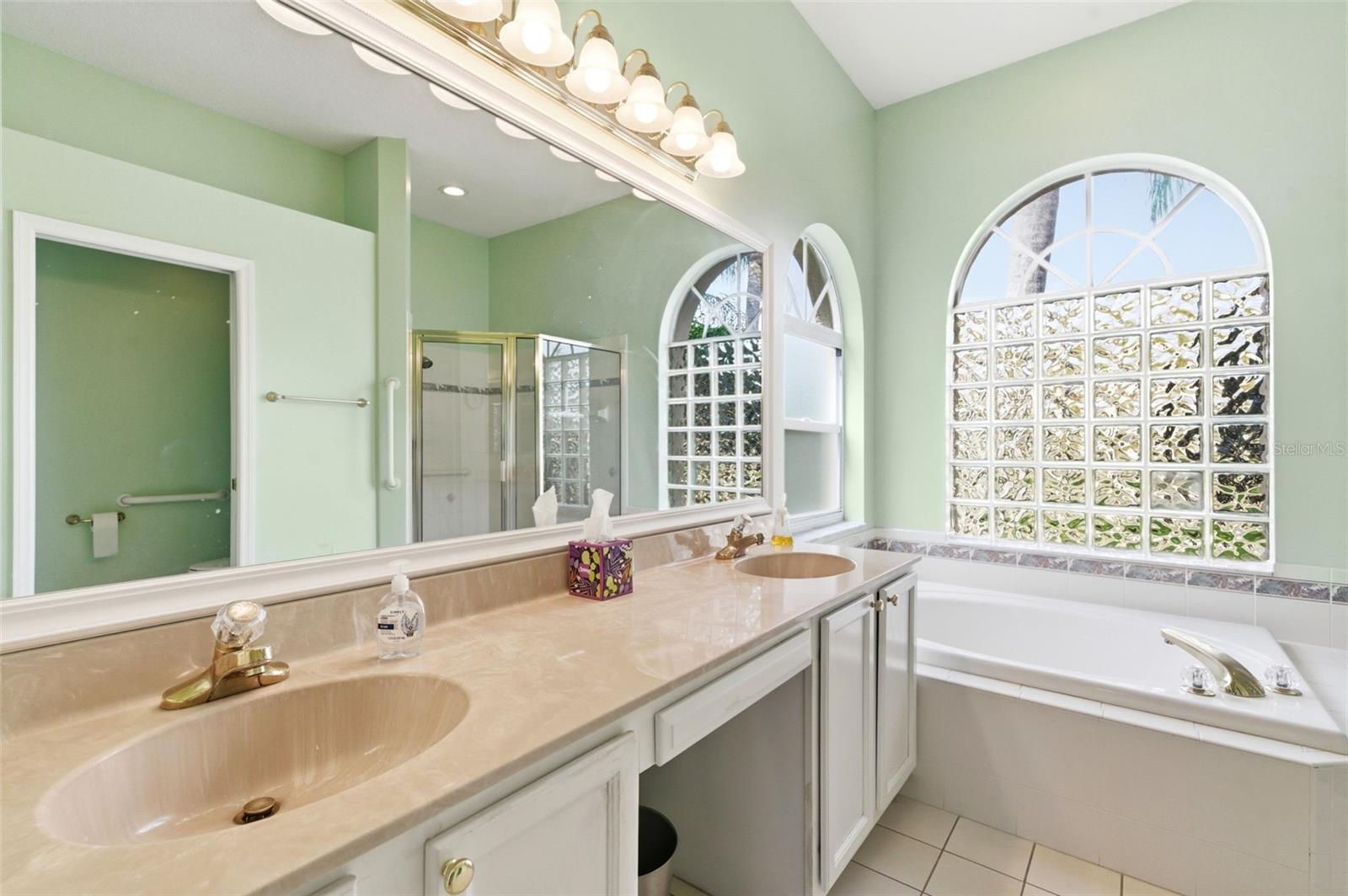 CRESCENT OAKS COUNTRY CLUB KINGSBURY PH 3 - Residential