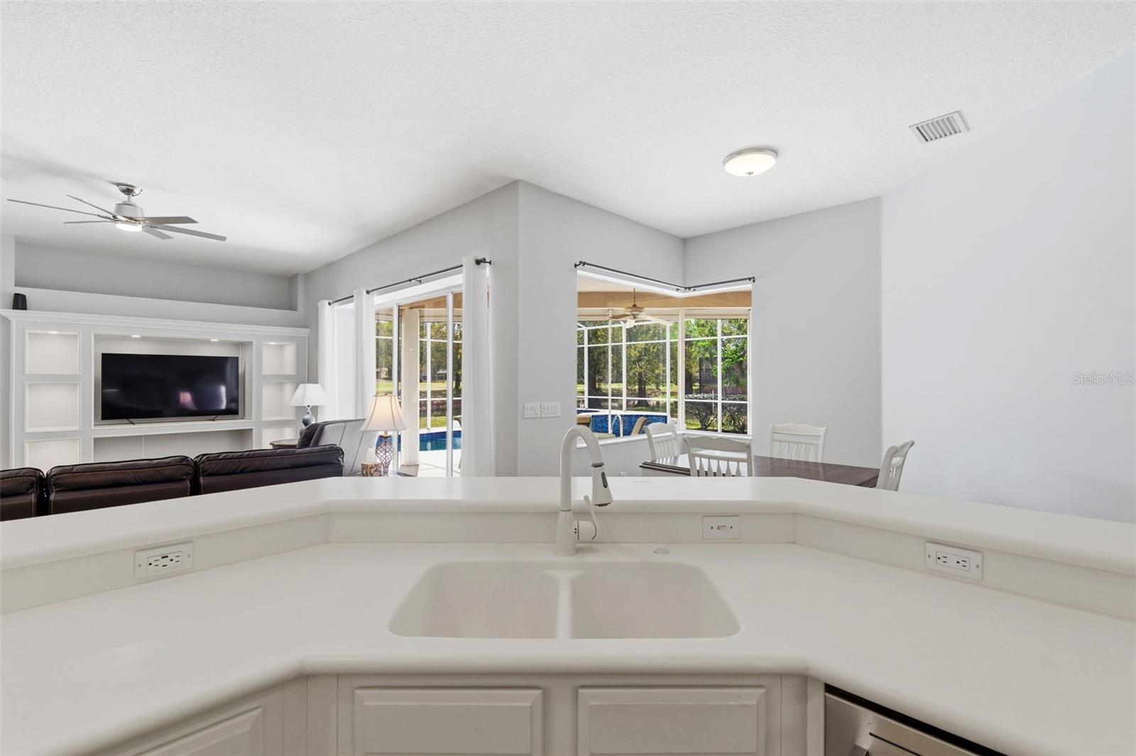 CRESCENT OAKS COUNTRY CLUB KINGSBURY PH 3 - Residential