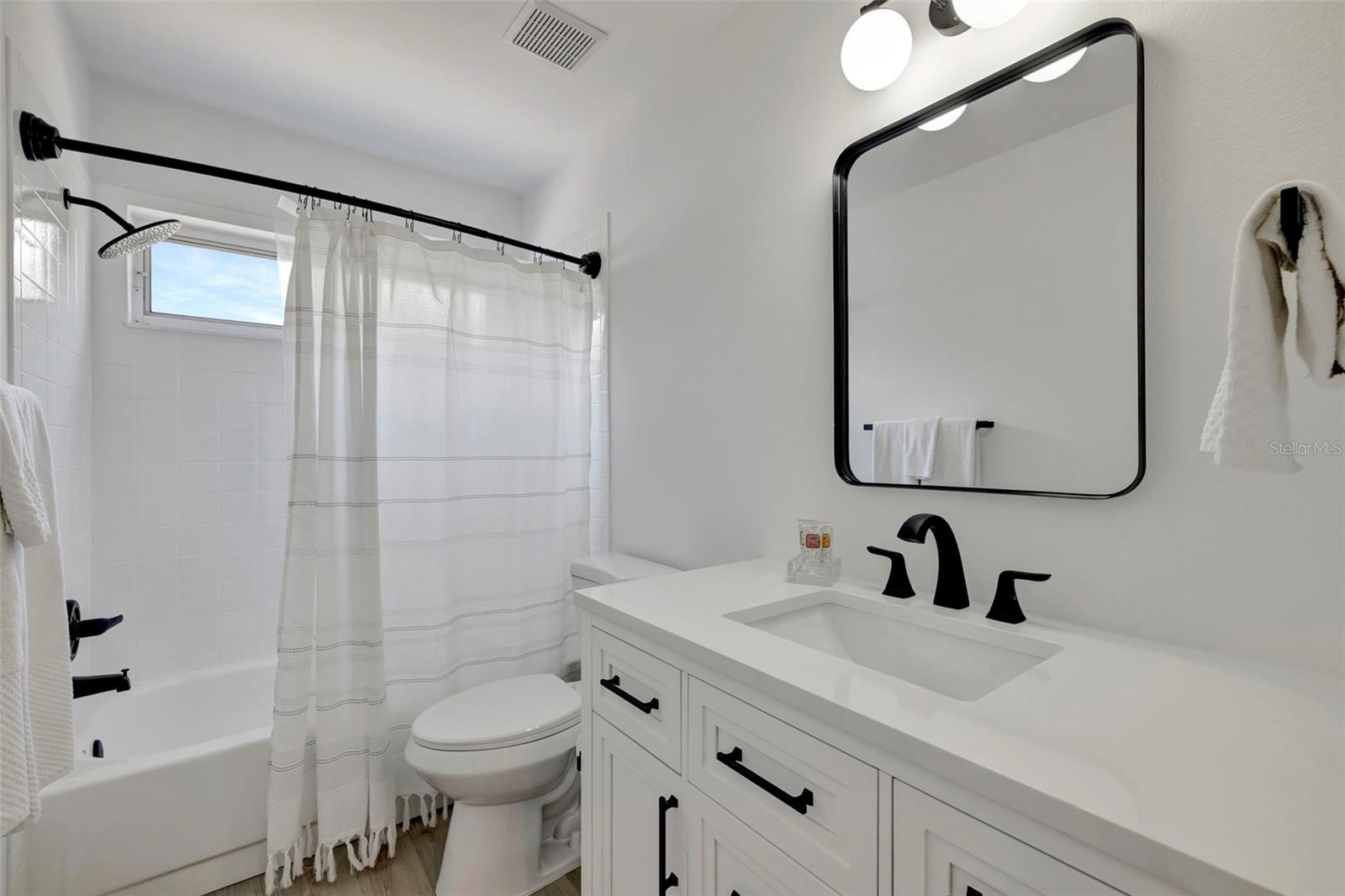 DEL SOL VILLAGE AT LONGWOOD RUN PH 02 - Residential