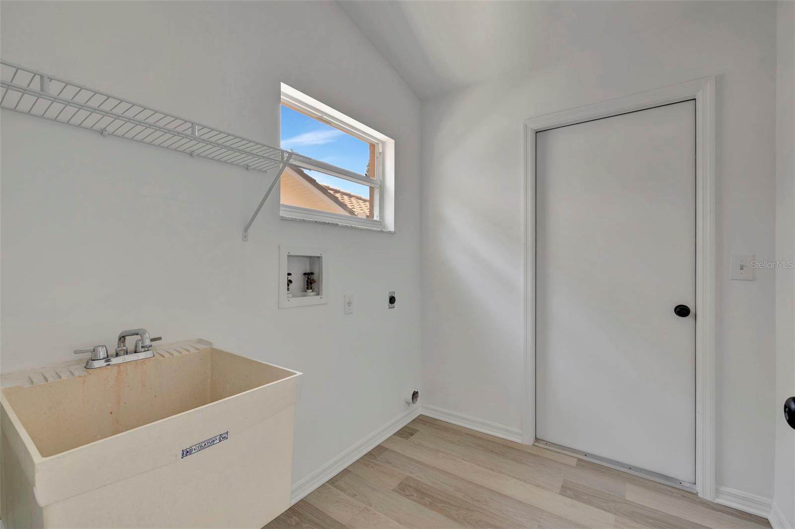 DEL SOL VILLAGE AT LONGWOOD RUN PH 02 - Residential