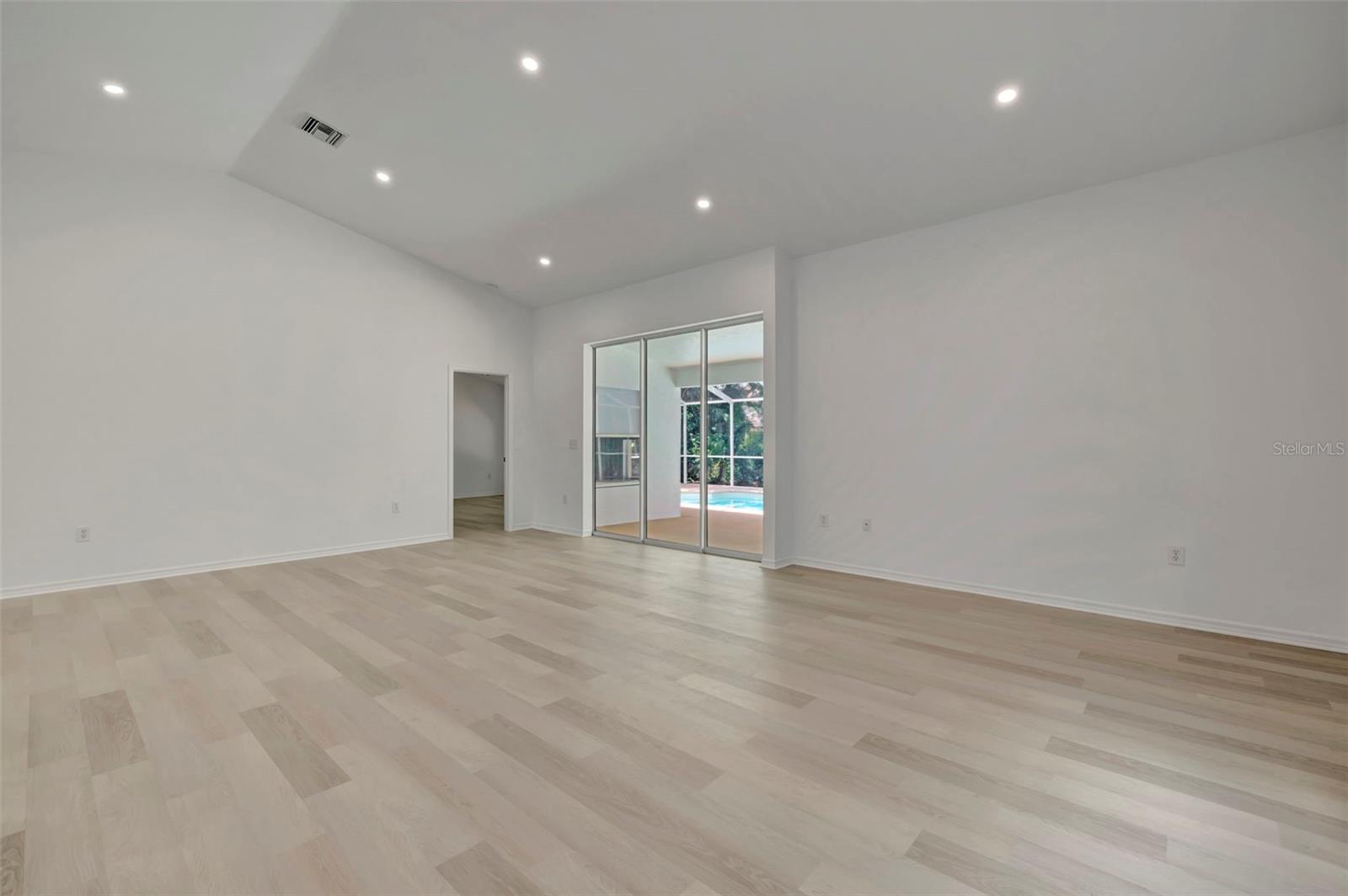 DEL SOL VILLAGE AT LONGWOOD RUN PH 02 - Residential