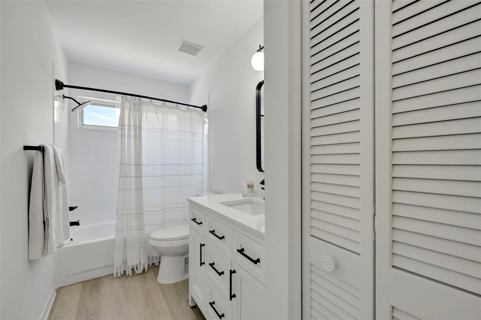 DEL SOL VILLAGE AT LONGWOOD RUN PH 02 - Residential